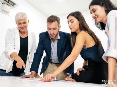 © DecisionDrone - team planning image
